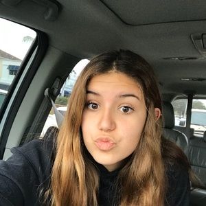 Meet your Posher, Sofia